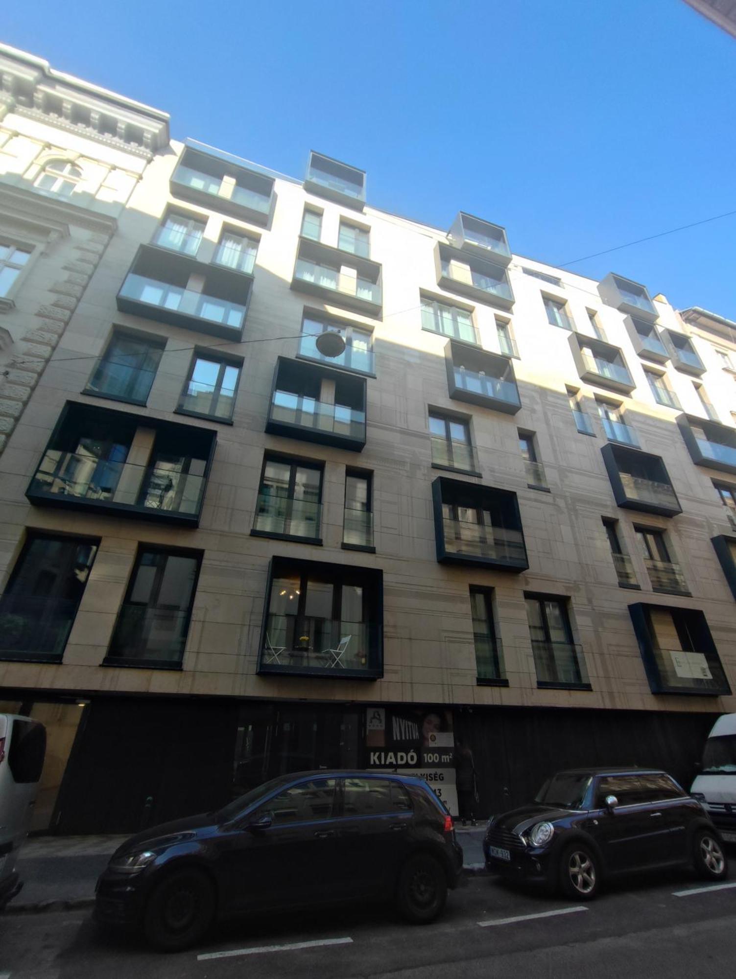 Dn Rose Apartmant Budapest Bilik gambar